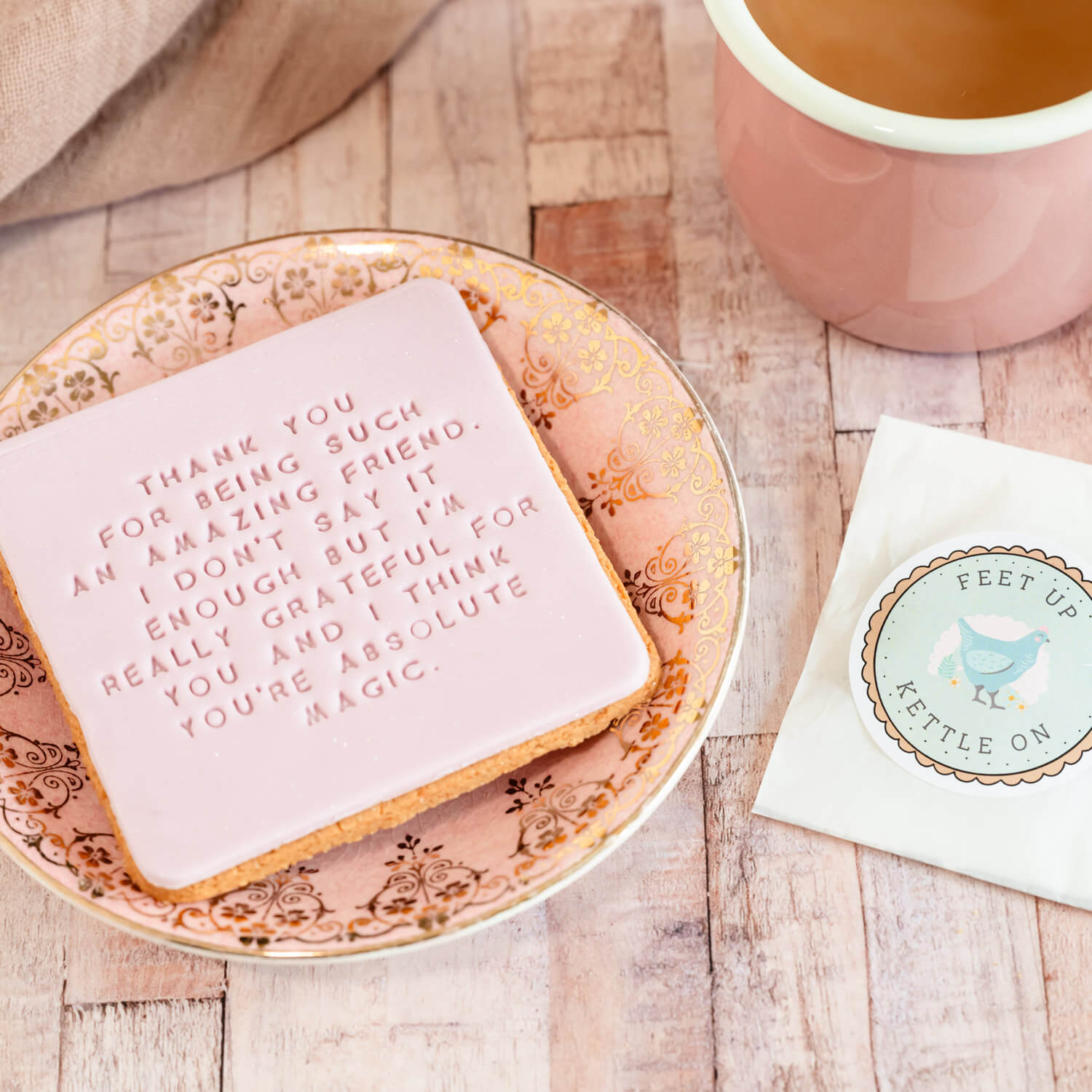 Amazing Friend single biscuit