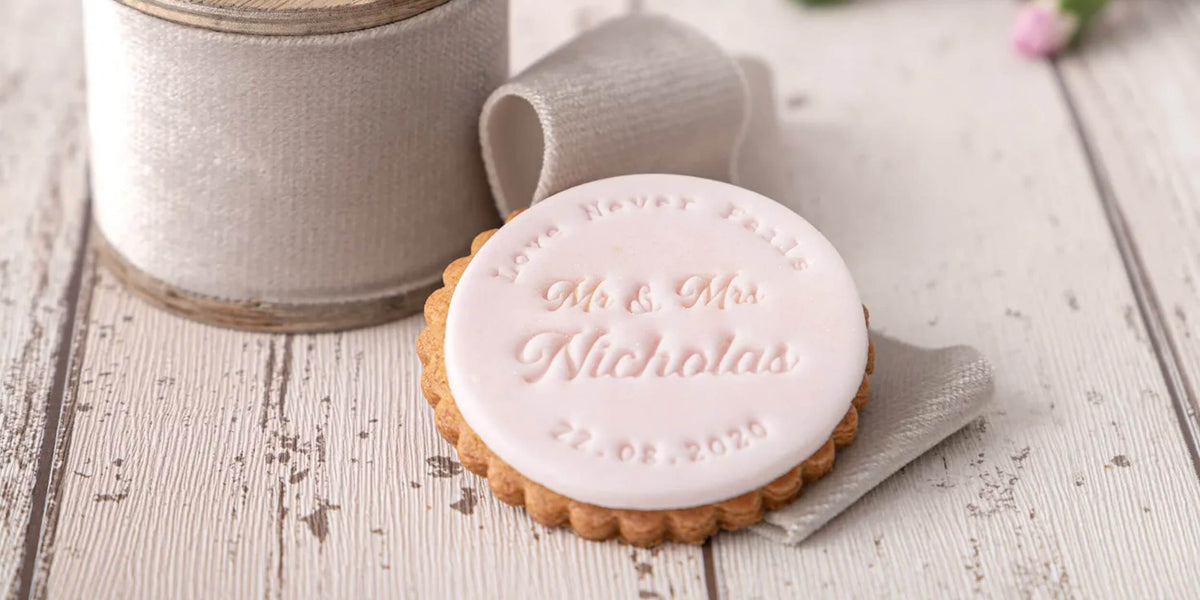 Wedding – The Kitsch Hen
